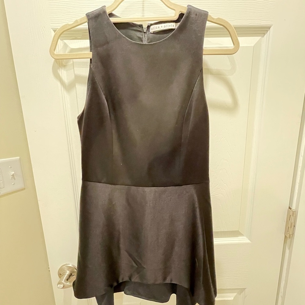 Alice+Olivia black lizette high low peplum top in black